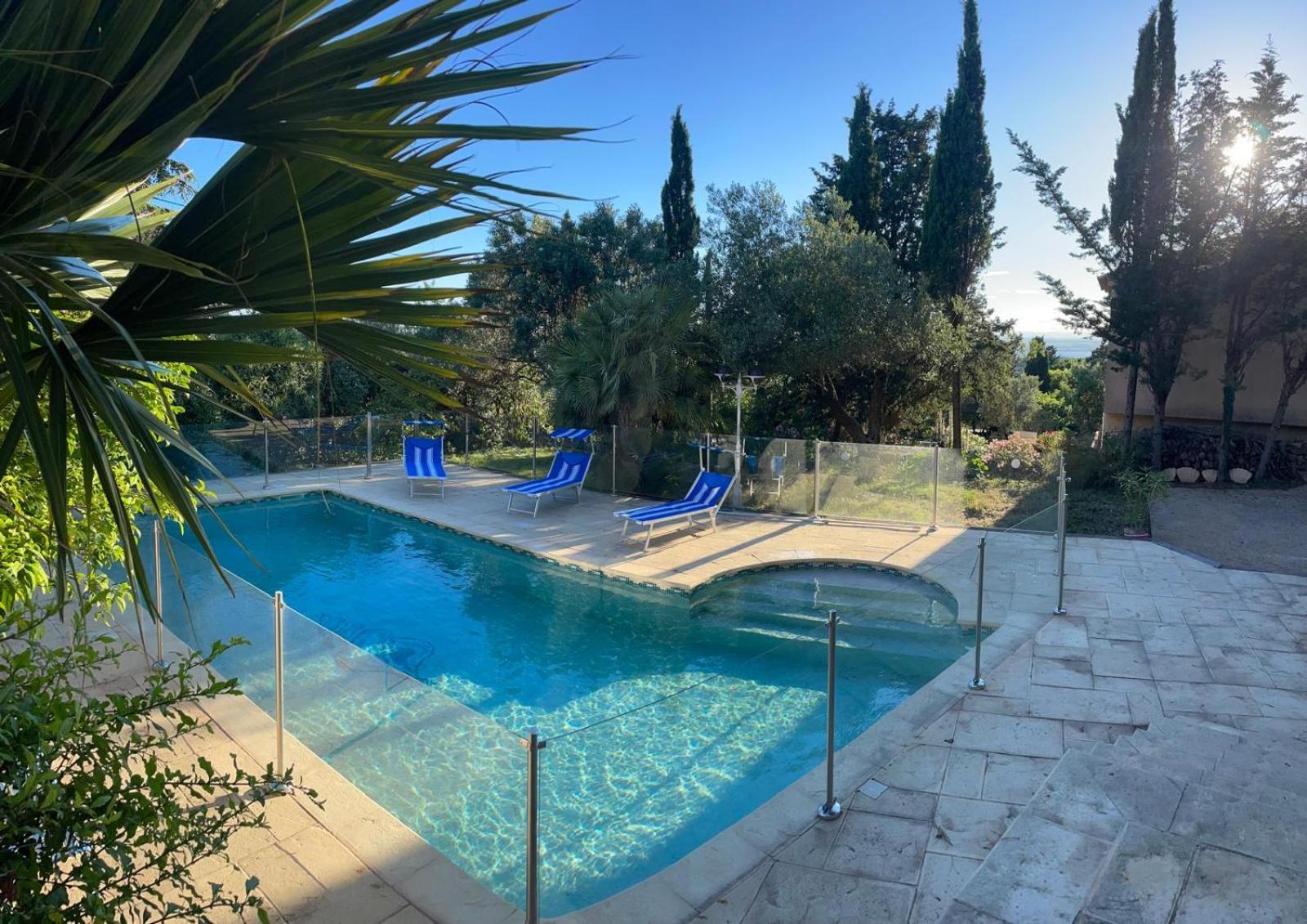Atlantide - Somptueuse Villa Classee 4 Etoiles - Saint-Clair - Vue Exceptionnelle - Piscine Сет Екстериор снимка