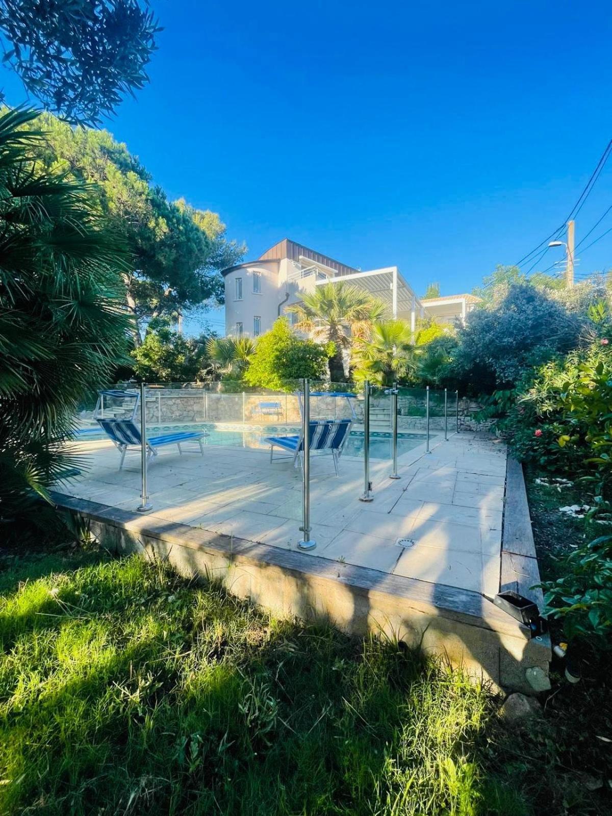 Atlantide - Somptueuse Villa Classee 4 Etoiles - Saint-Clair - Vue Exceptionnelle - Piscine Сет Екстериор снимка